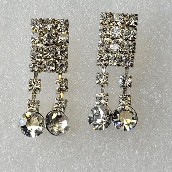 Silver Tone Small Earrings - Picture 11 of 13